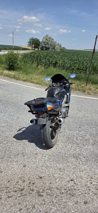 Kawasaki zzr 600