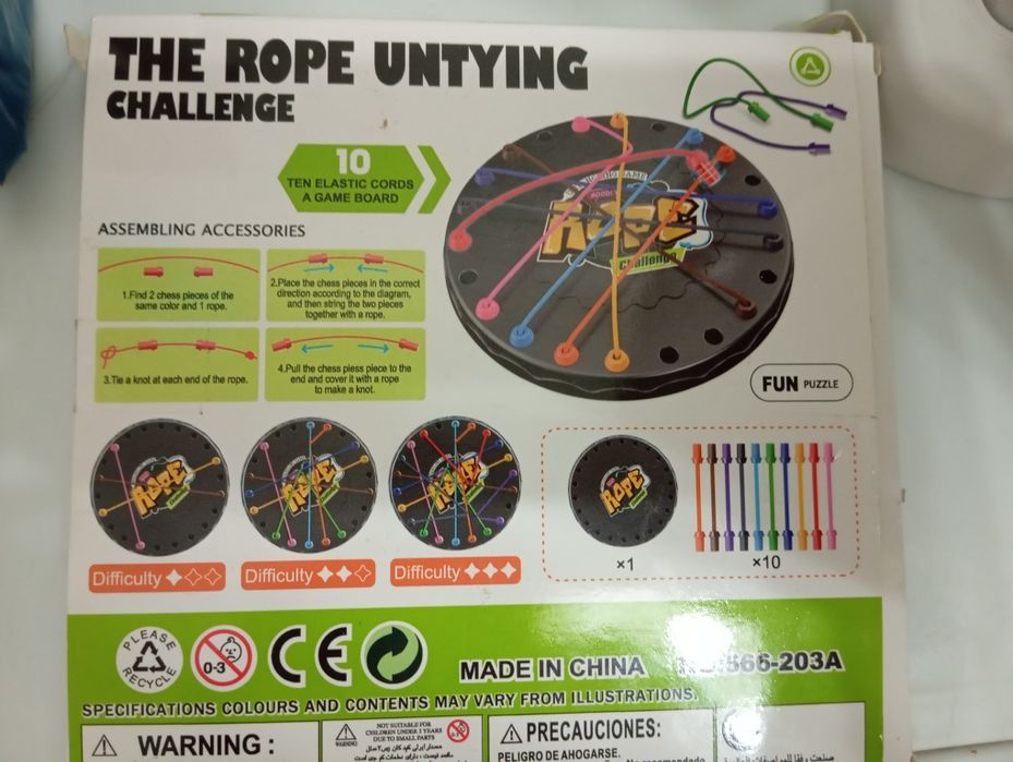 Продам игрушки развивающие 3 шт