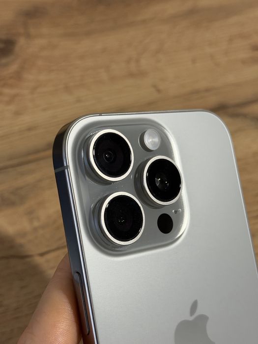 iPhone 16 pro 256 gb