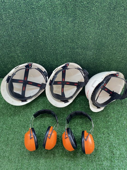 3М Каски, Антифони