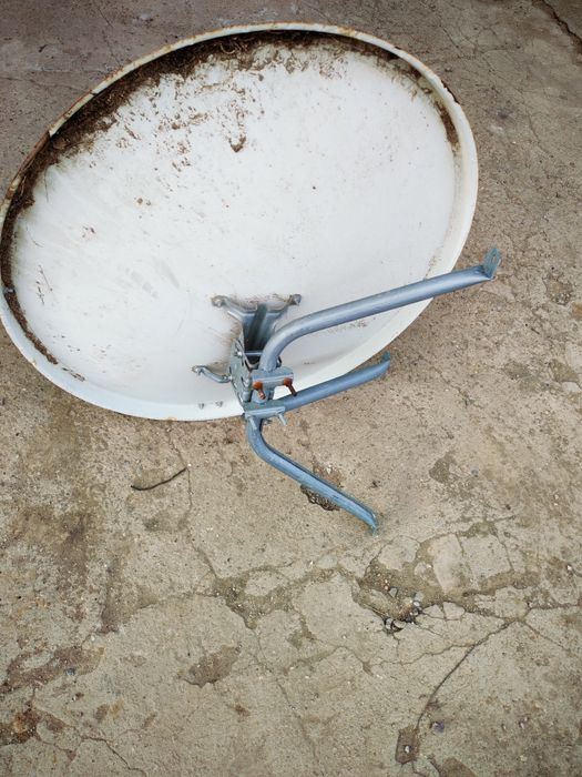 Спутникоая тарелка