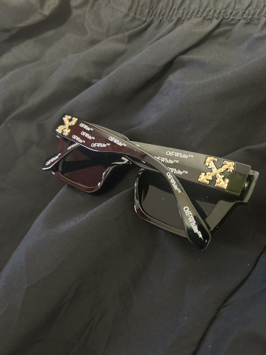 ochelari off-white