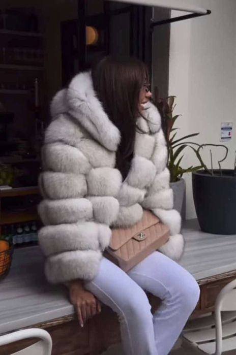 Пухено яке дели се на 3 части