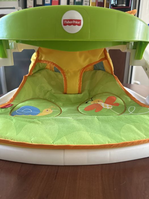 Scaun masă bebeluși Fisher Price cu tavita, stare exceptionala
