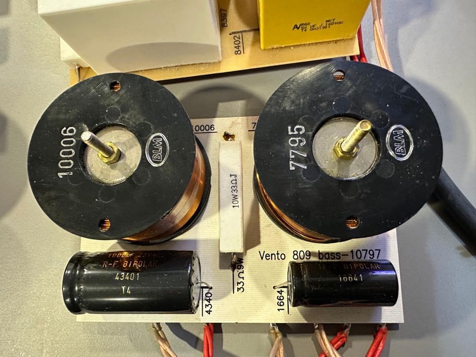 Boxe Canton Vento 809, difuzoare Canton, bas Canton,filtre boxe Canton