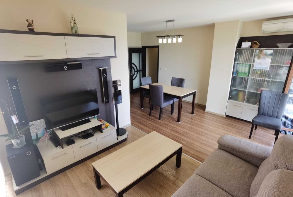 Продава се Тристаен апартамент в Пловдив, Тракия - 109 кв.м за 1835 €/кв.м - Снимка #1