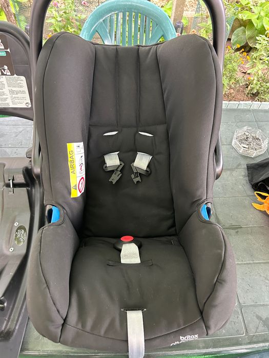 Детско столче за кола Britax Römer Baby Safe, 0-13kг + isofix база