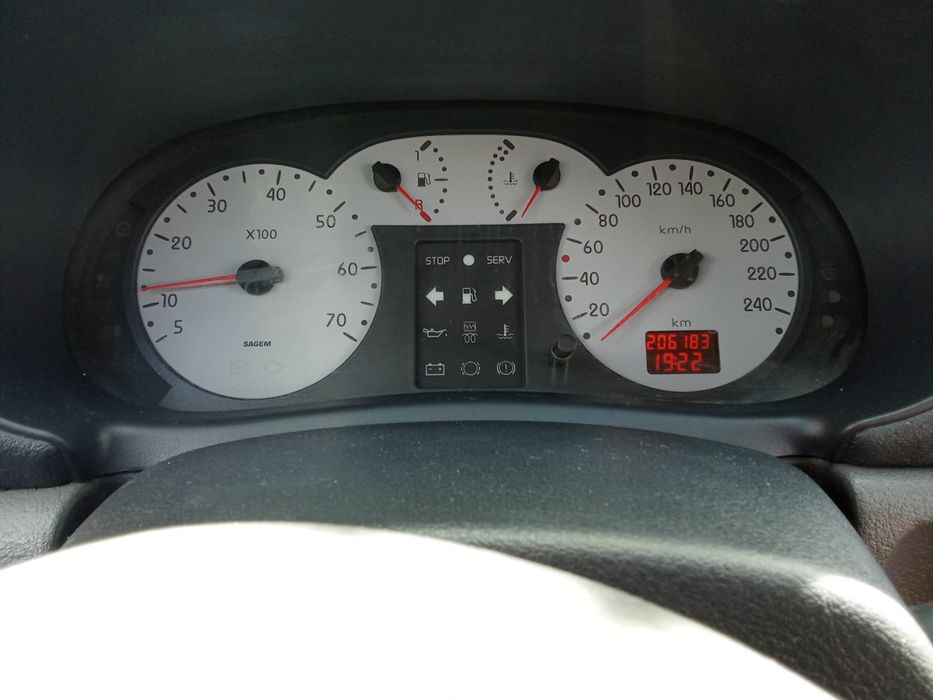 De vanzare renault 1.4 16 valve