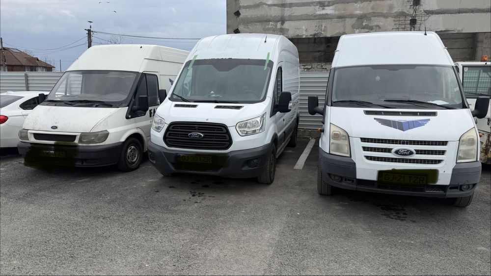 Lot Ford Transit