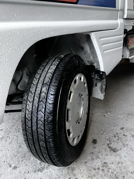 Labo 2011 yil Damasdan yasalgan