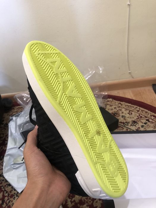 Продам новые кеды