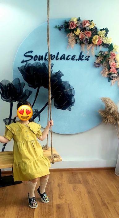 Вещи на девочку 3-7 лет куртки платья кофты