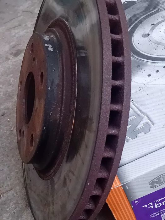 Диск тормозной передний RX300