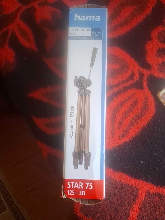 Trepied Hama 125-3D( 42.5-125 cm)- Star 75 L. Folosit pentru filmari, in special camera foto si telefon dar mai mult camera foto, are si suport inclus