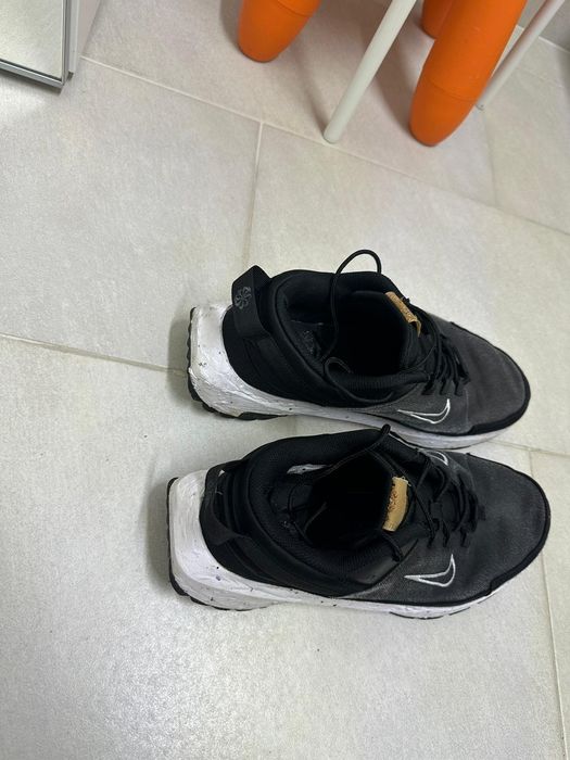 Adidas Nike din material reciclabil