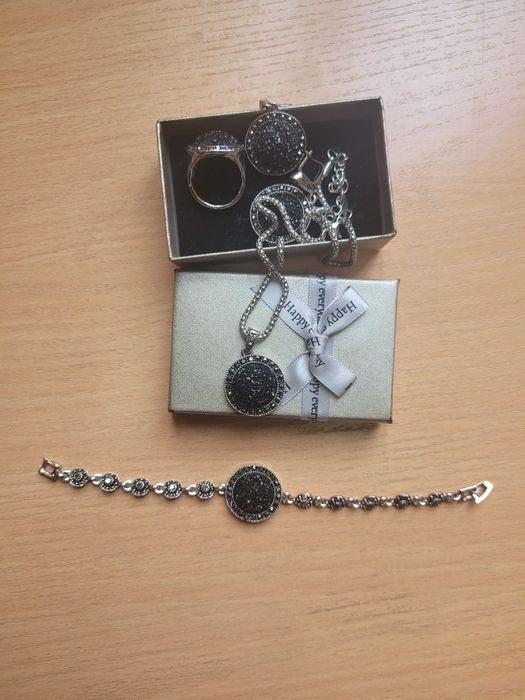 Набор качественной бижутерии