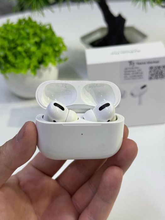 Air Pods Pro  (Lightning)   Комплектация: ВК(8)₽