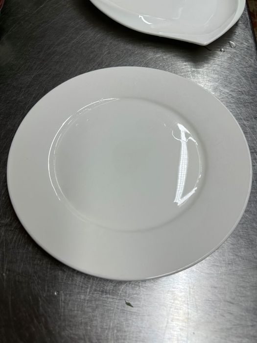 Продам посуду в ресторан