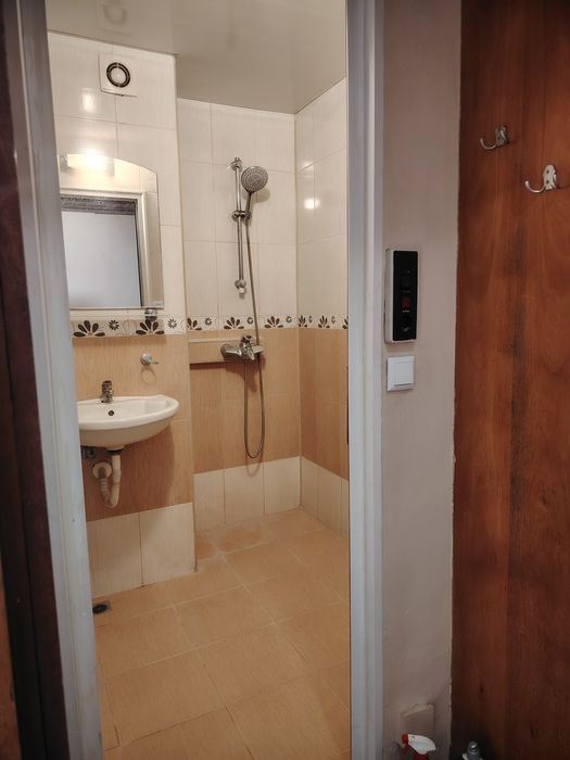 Дава се под наем Тристаен апартамент в Хасково, Куба - 81 кв.м за 188.7 € - Снимка #5