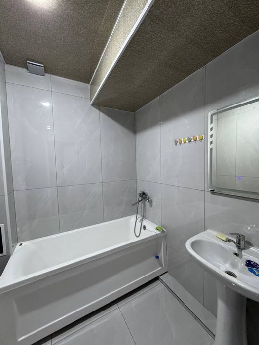 Срочно здаеться квартира в Аренду городе Чирчике 3-комнатная районе