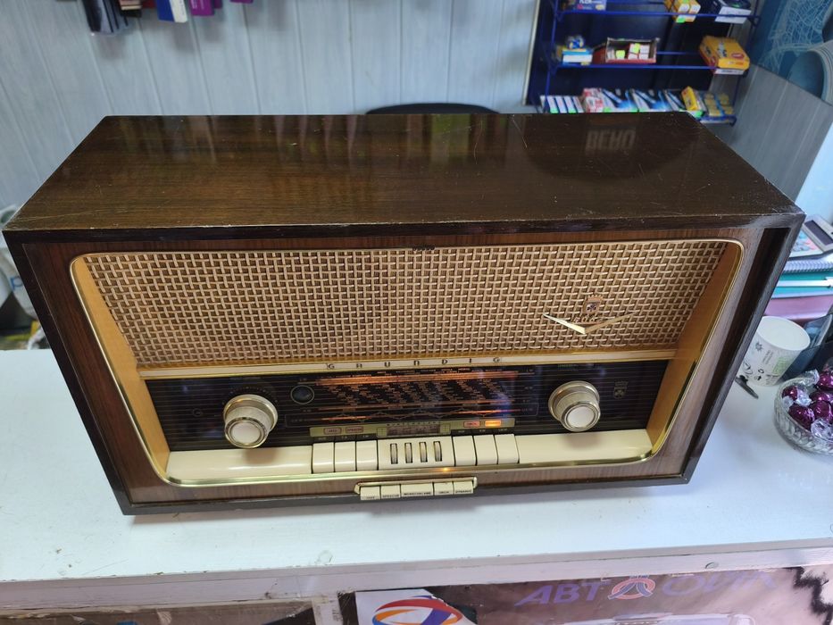 Ретро радио Grundig