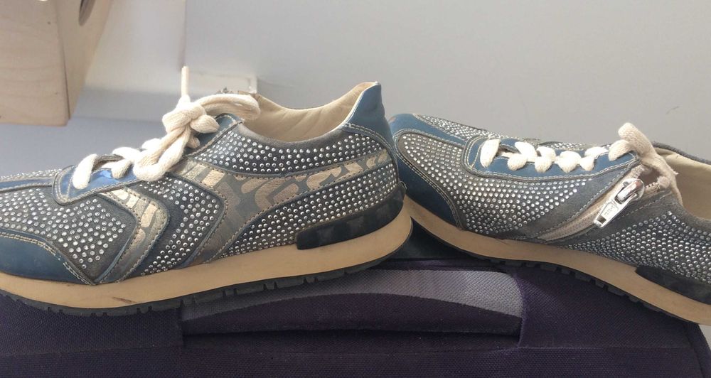 Кроссовки кожаные для девочки