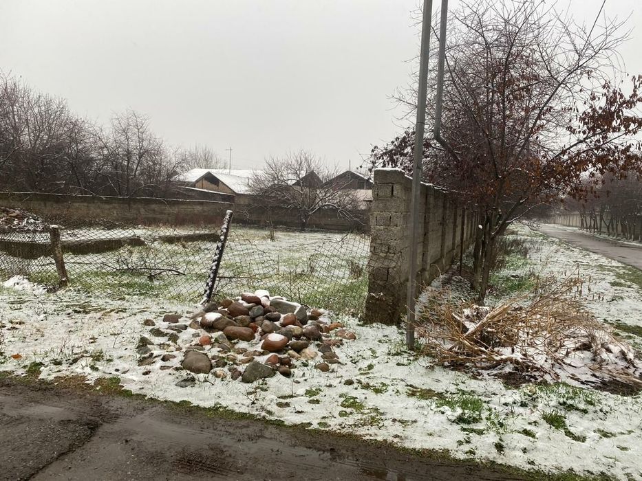 Продам участок 6 соток в п. Янгибазар