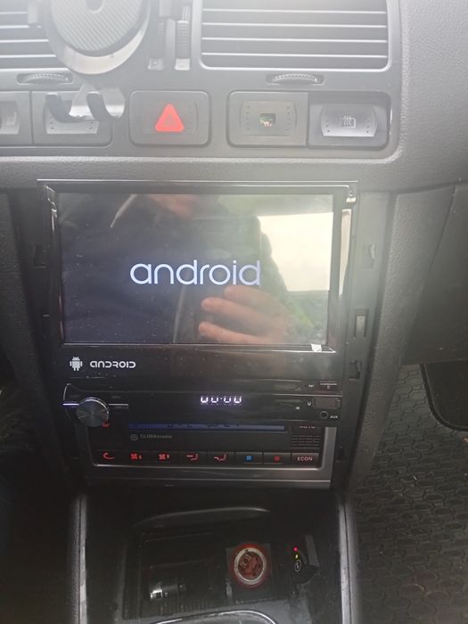 Navigatie auto universală