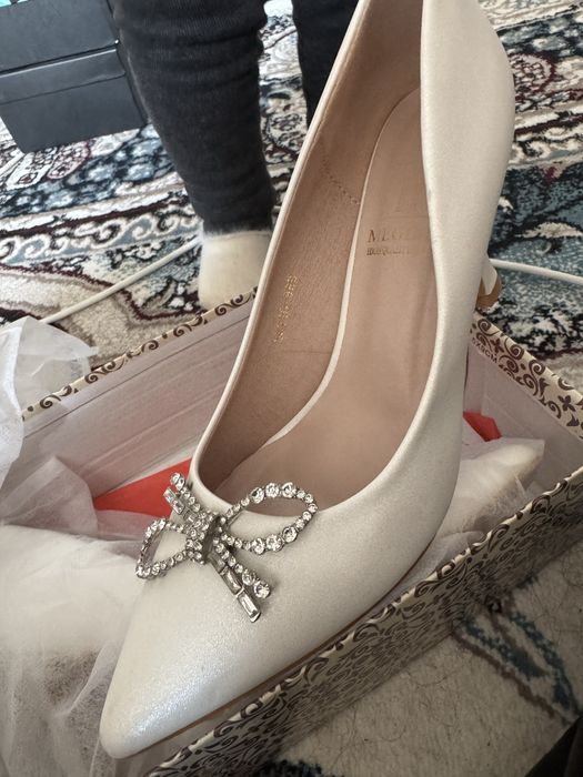 женские туфли на каблуках