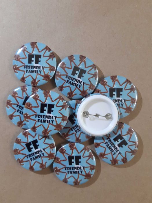 Значки в школу, детский сад - для школьников, первоклассников, 1 класс