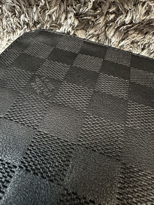Louis Vuitton мъжки клъч/чанта