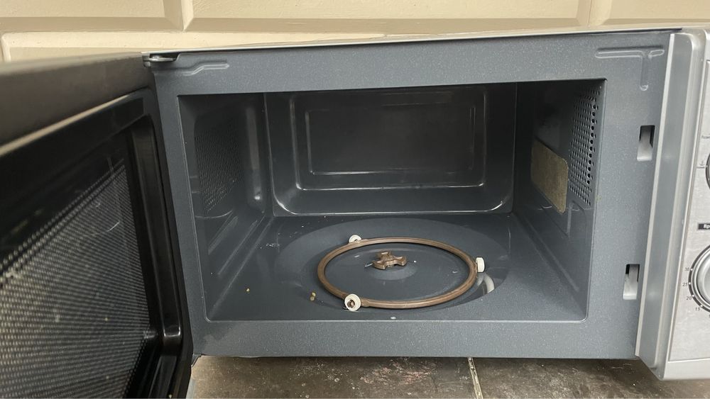 Микроволоновка не рабочая