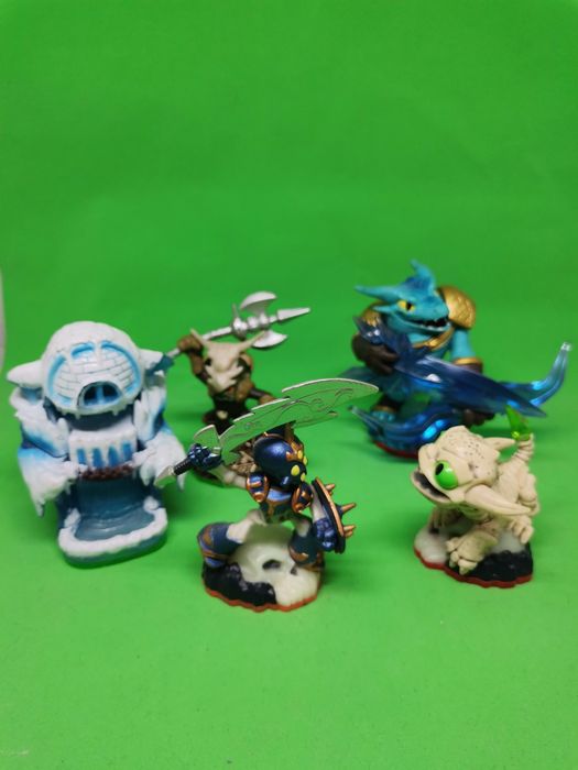 Figurine și joc Skylander și portalul interactiv ptr Xbox