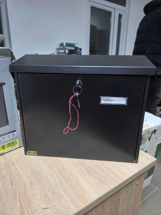 Cutie postala Burg Journal, din otel, 320 x 377 x 115 mm