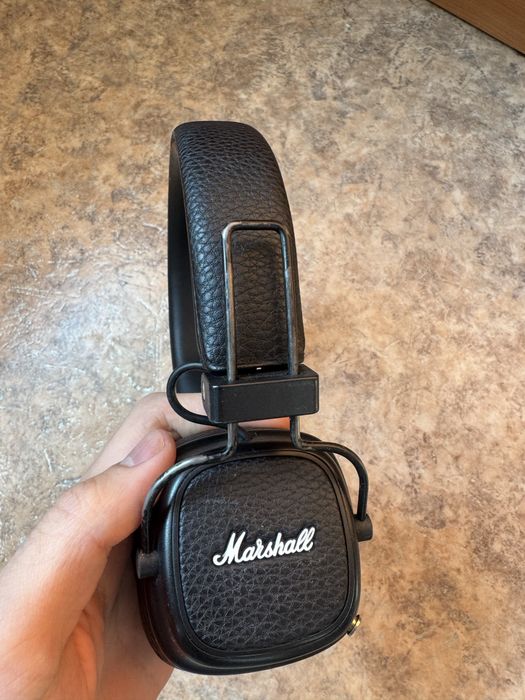 Наушники Marshall (Маршал)
