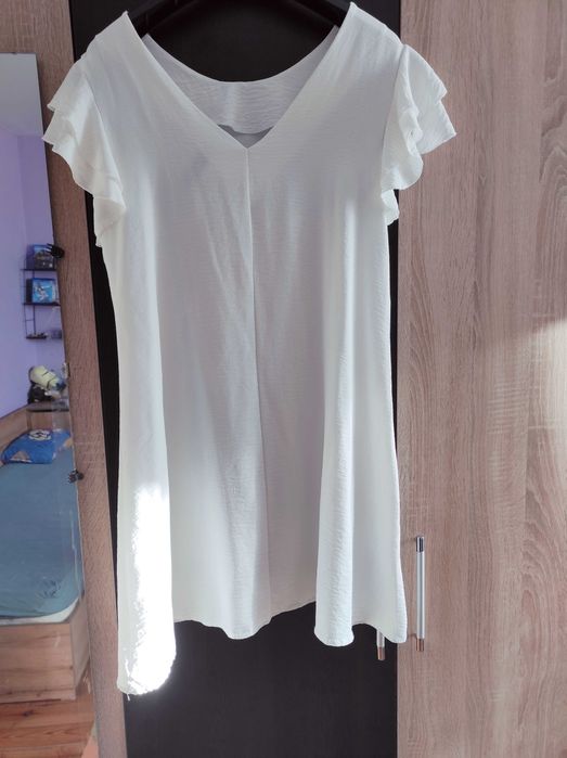 Лот от рокли различни размери