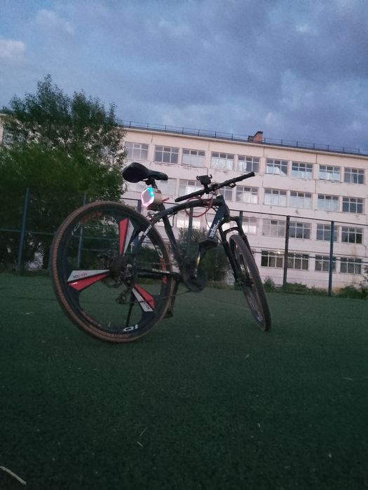Продаю велосипед mercedes