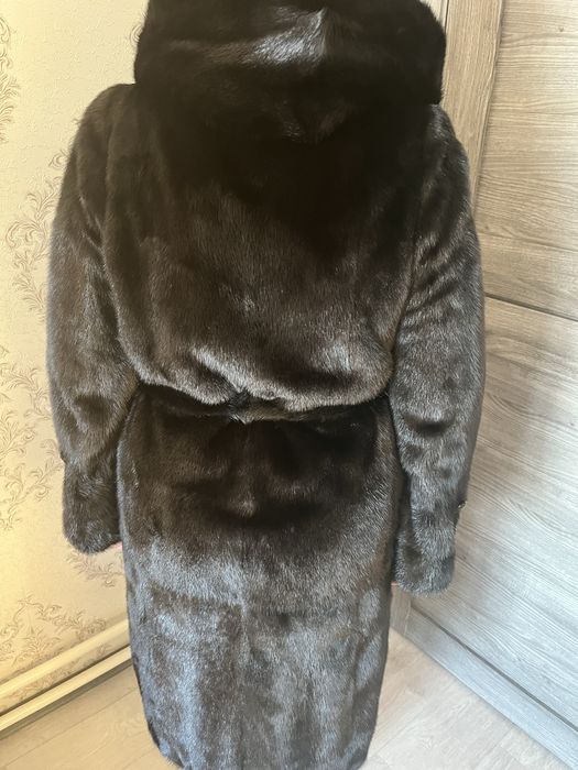 Норковая шуба черный