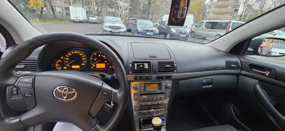 Toyota Avensis 2.2, 150cp, diesel