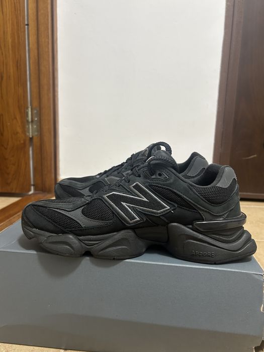 New Balance 9060 Full Black 42EU