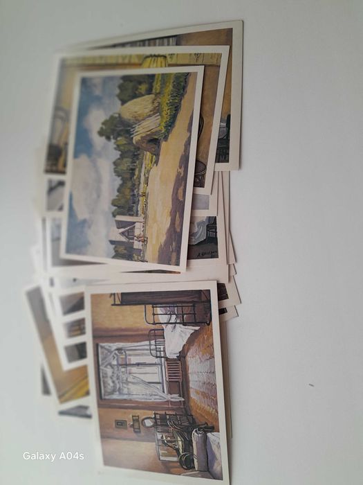 Продаются наборы открыток