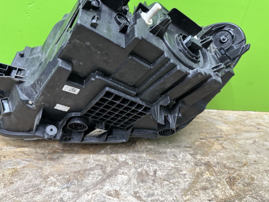 Far bmw X1 F48 led adaptiv / Ventilator 2016 dreapta