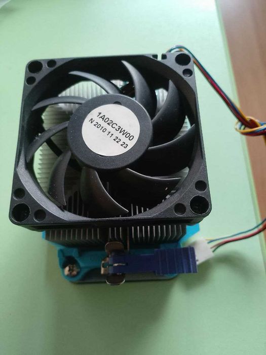 „Процесор AMD Athlon II X3 445 + пълен оригинален охладител