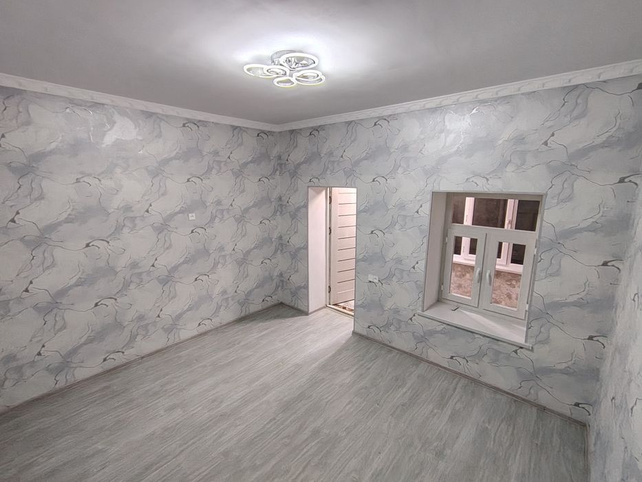 3 xonali hovli 1.5 sotix