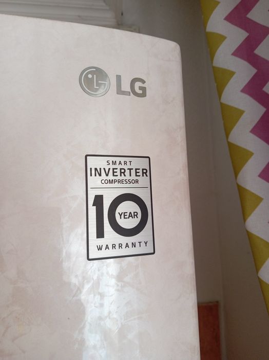 Продам холодильник LG