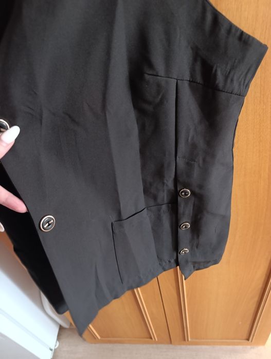 Продам женский костюм