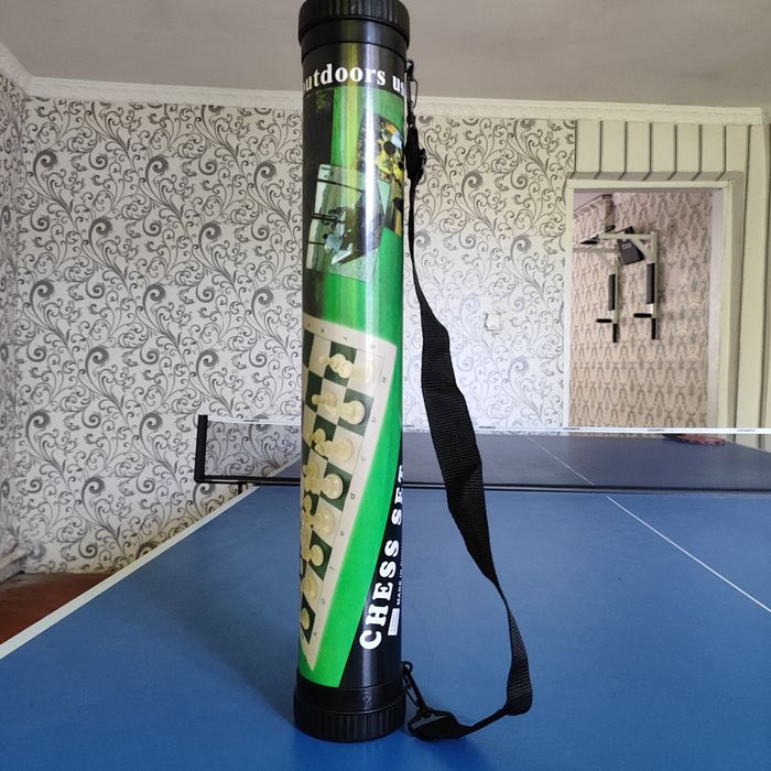 Продам шахматы +теннисный стол