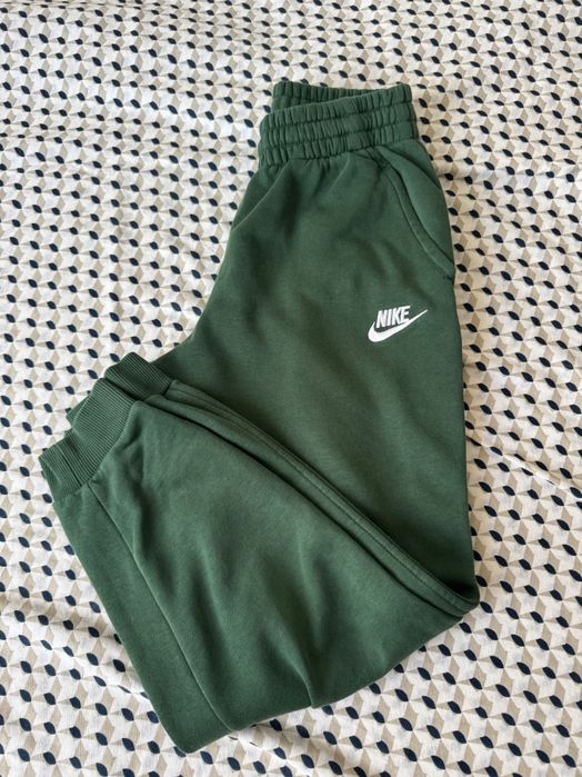 Детско оригинално долнище NIKE