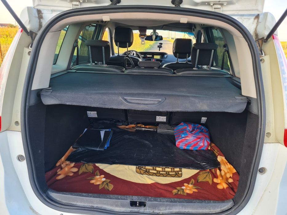Renault Grand Scenic 2011, 1.5 dci