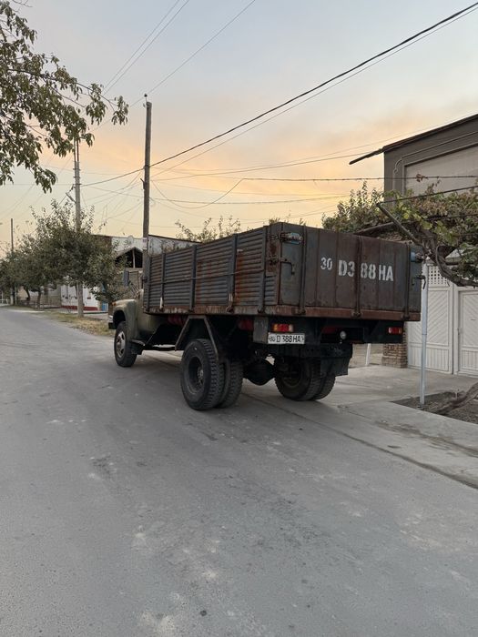 Зил 130 сотилади срочно